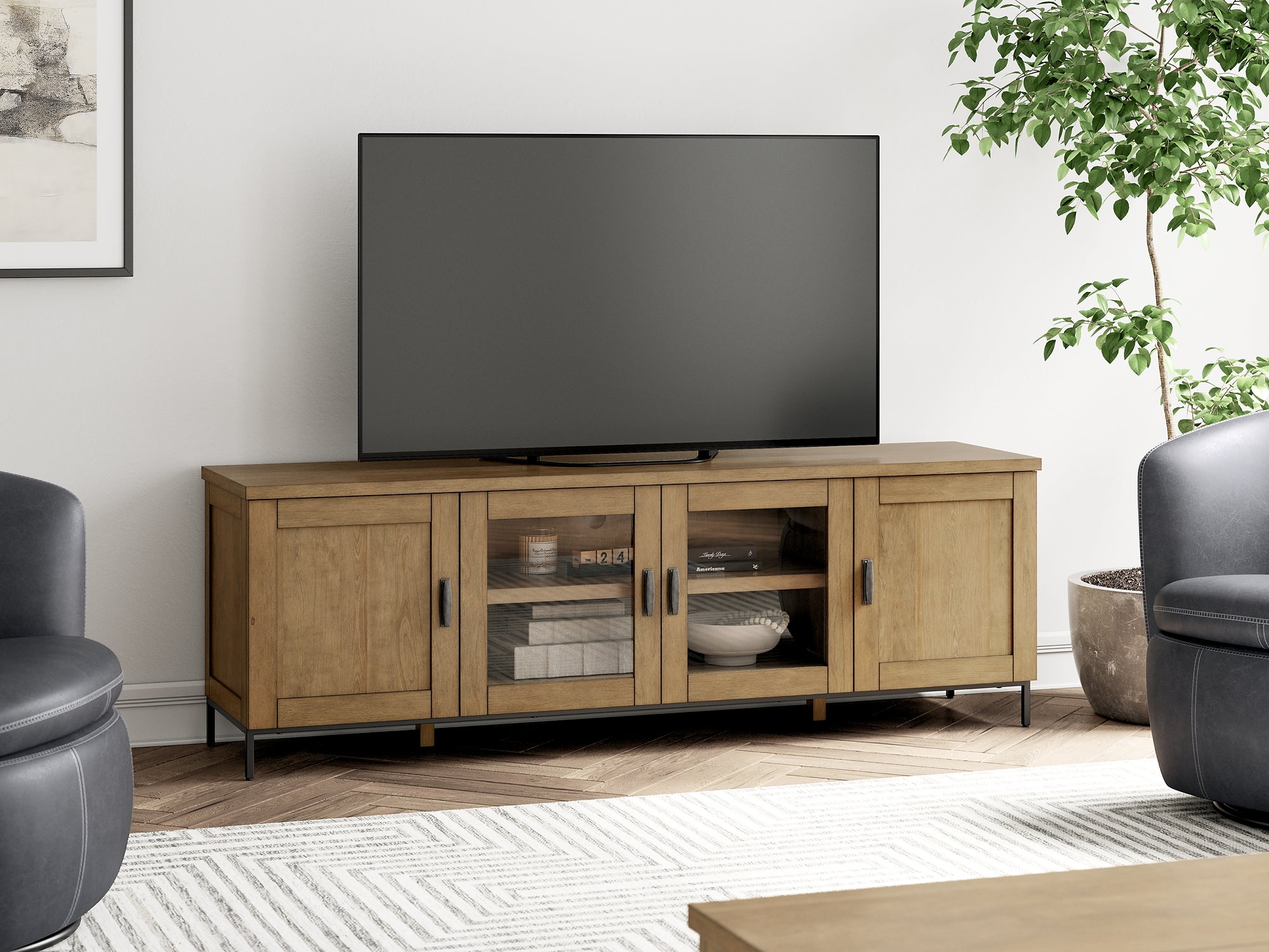 Torlanta Extra Large TV Stand – Cadwell Furniture