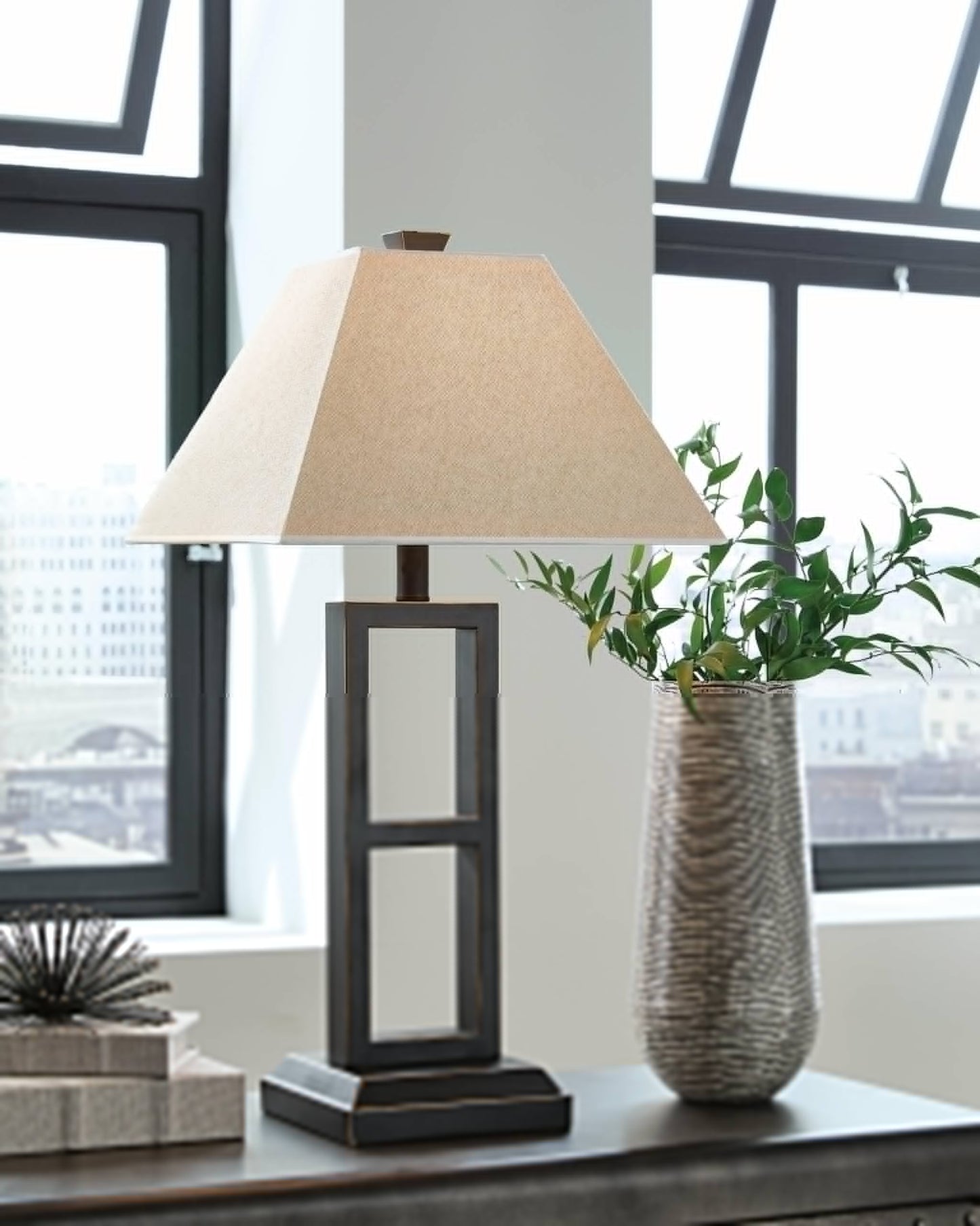 Deidra Metal Table Lamp (2/CN)