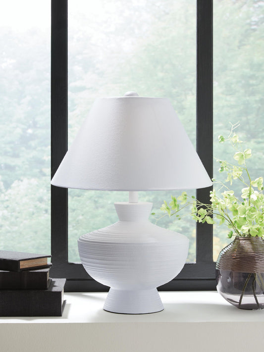 Harelwood Poly Table Lamp (1/CN)