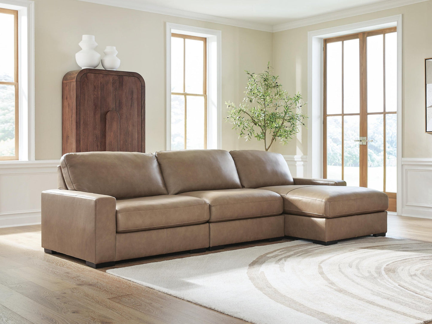 Veronella 3-Piece Sectional with Chaise