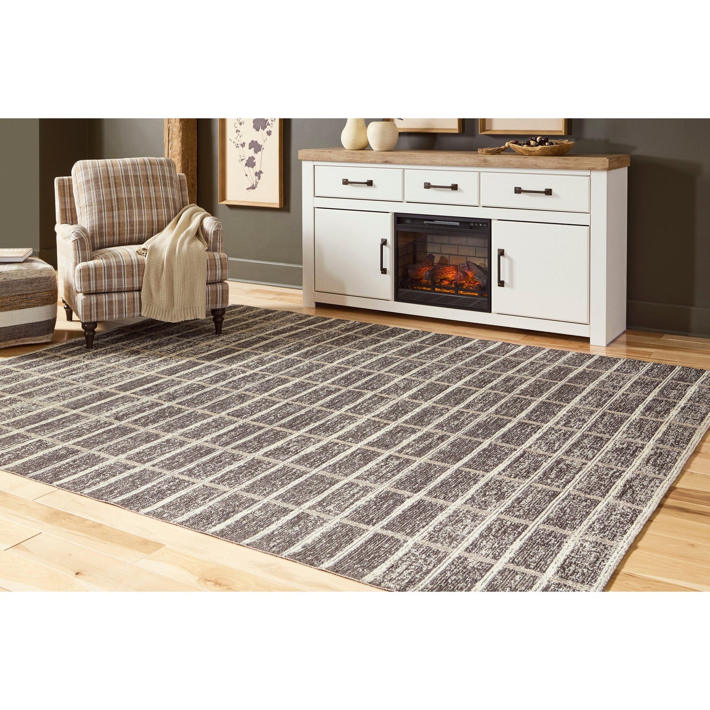 Verbrook Large Rug